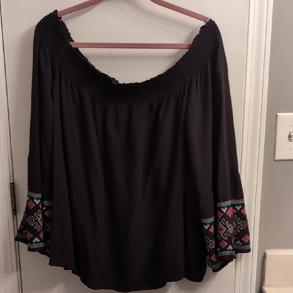 Wrangler Off-Shoulder Black Blouse with Aztec Embroidery Boho Flowy Plus XXL - Picture 1 of 6